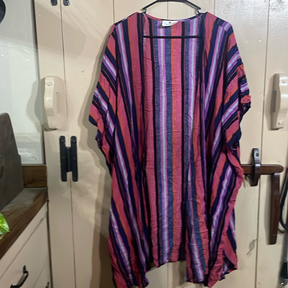 Betsey’s Boutique kimono